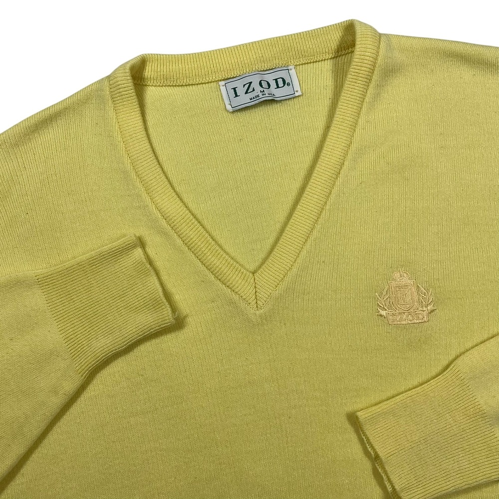 Izod V-Neck Sweater Mens Medium Yellow Vintage 90s Crest Knit Made in USA